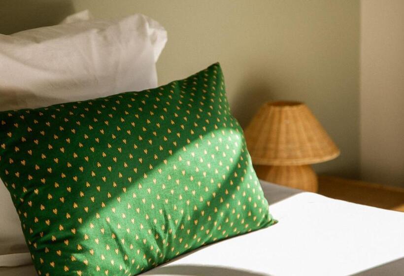 Bed and Breakfast Le Clos De Gordes