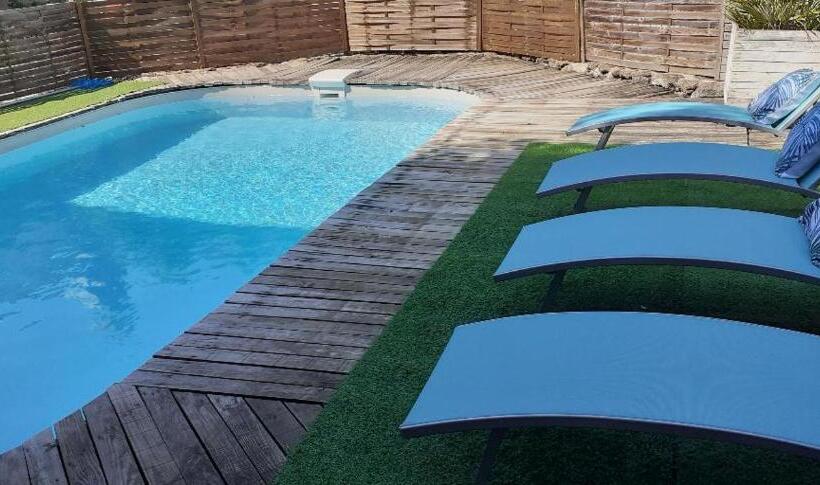 مبيت وإفطار Maison D Hôtes Martineau