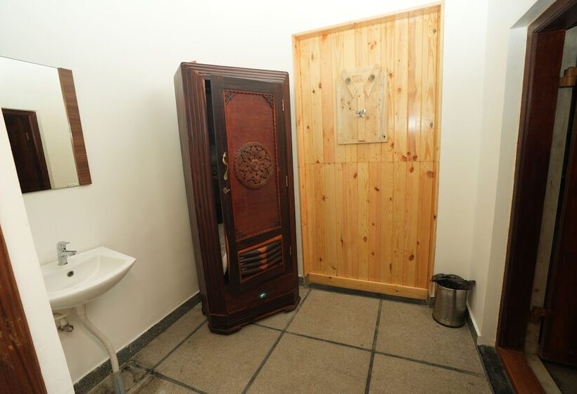 مبيت وإفطار Rebel De Pondicherry