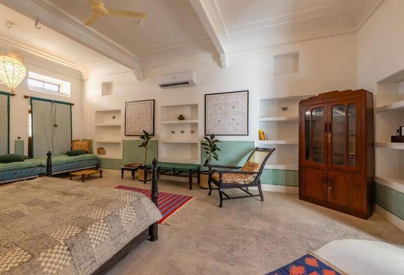ベッドアンドブレックファースト Sum Jaipur