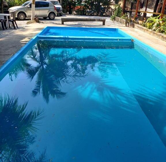 Eco Hotel La Cascada