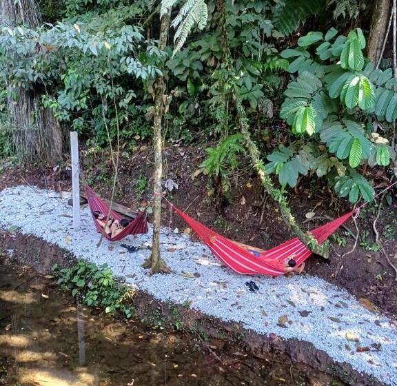 Eco Hotel La Cascada