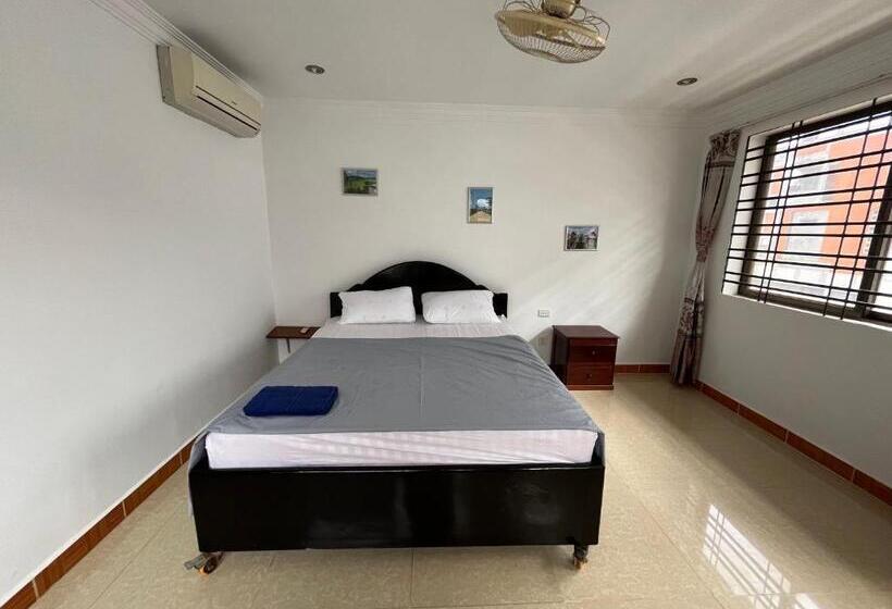 Errol S Homestay And Hostel