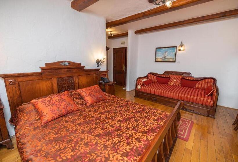 Etno Selo Stanišići Hotel Pirg