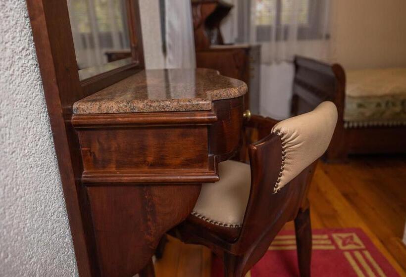 Etno Selo Stanišići Hotel Pirg