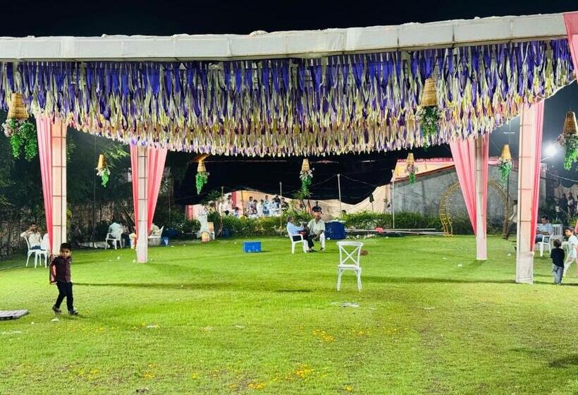 فندق 80568d The Chamunda Palace