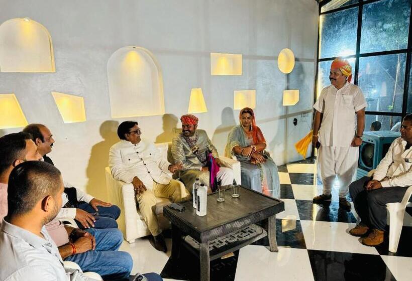 فندق 80568d The Chamunda Palace