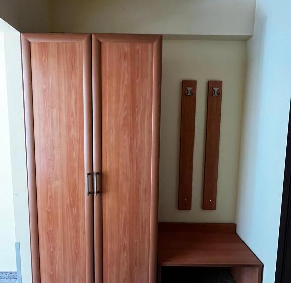 酒店 Adeti Residence