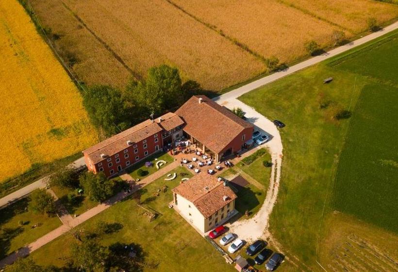 בית מלון כפרי Agriturismo Riva Ratta