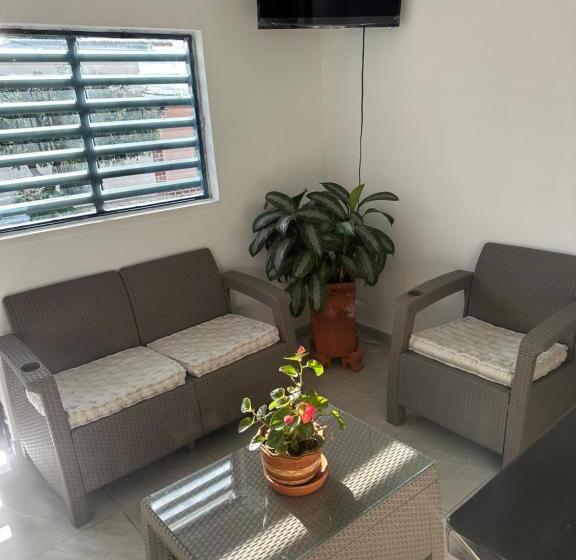 בית מלון כפרי Berna