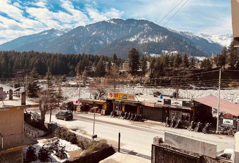 胶囊酒店 Zaranka Stays Kasol