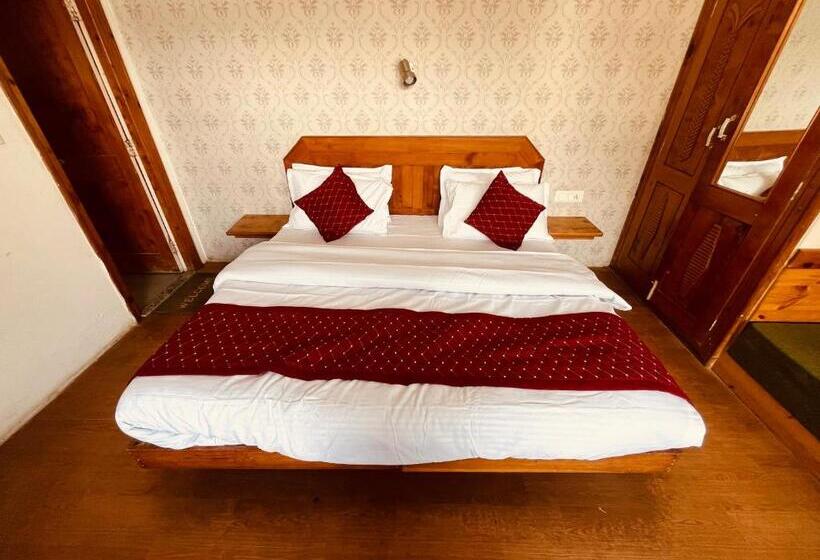 胶囊酒店 Zaranka Stays Kasol