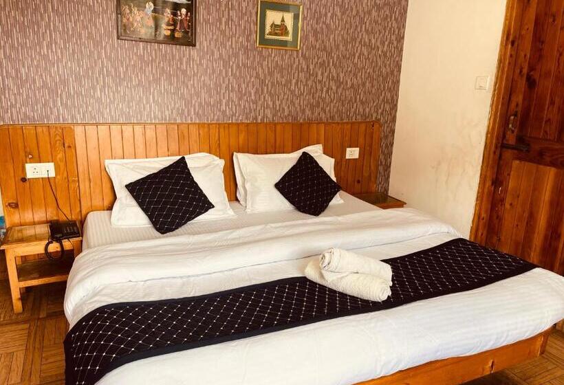 胶囊酒店 Zaranka Stays Kasol