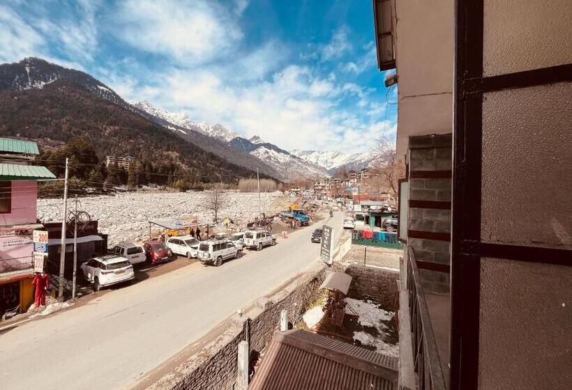 胶囊酒店 Zaranka Stays Kasol