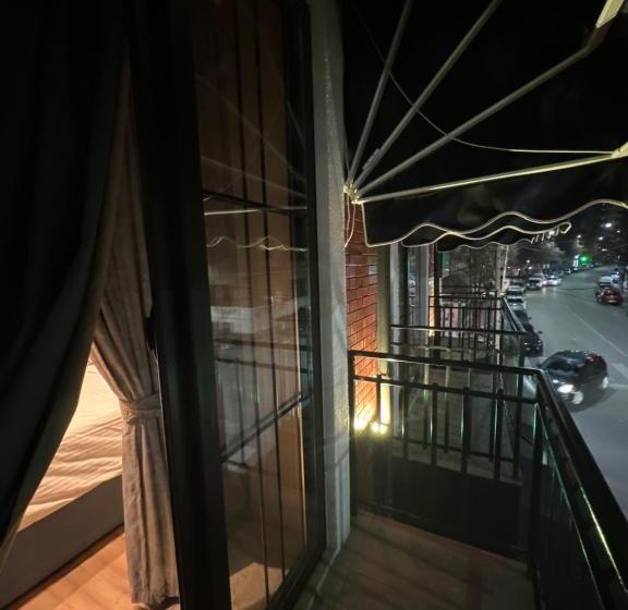 בית מלון כפרי Gjika