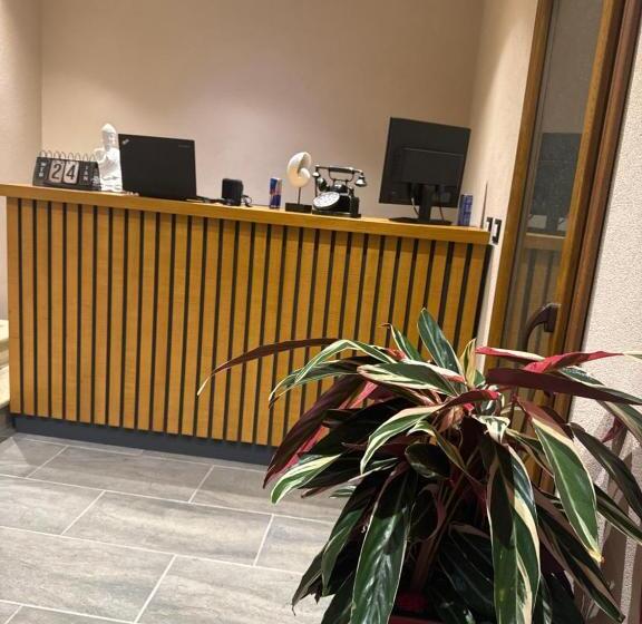 בית מלון כפרי Gjika