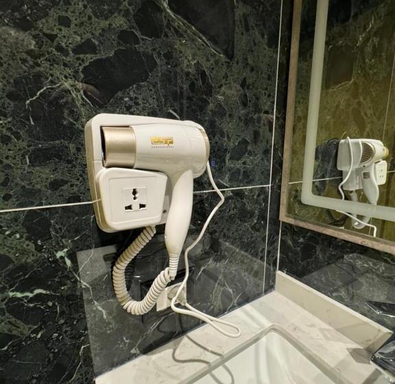 בית מלון כפרי Gjika