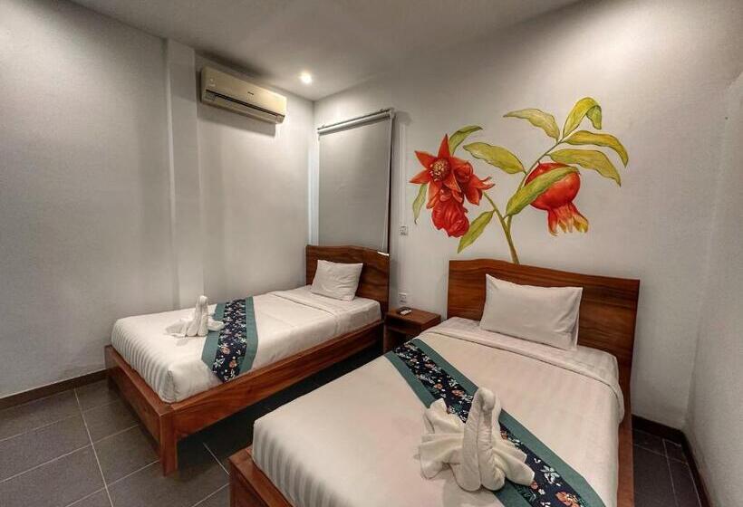 בית מלון כפרי Hostel By Monsoon Riverside