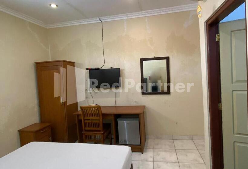 Szálloda Kurnia @ Jln Pemuda Blora Redpartner