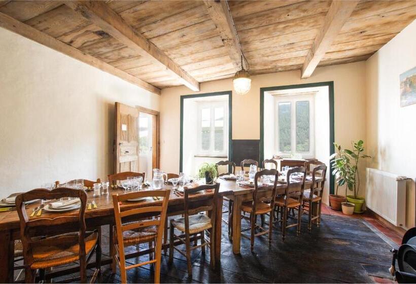 酒店 La Ferme De Chalas