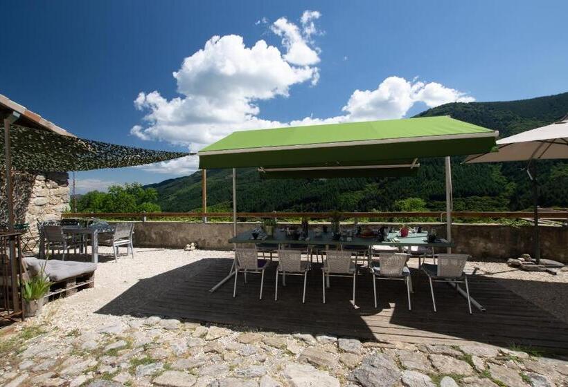 酒店 La Ferme De Chalas