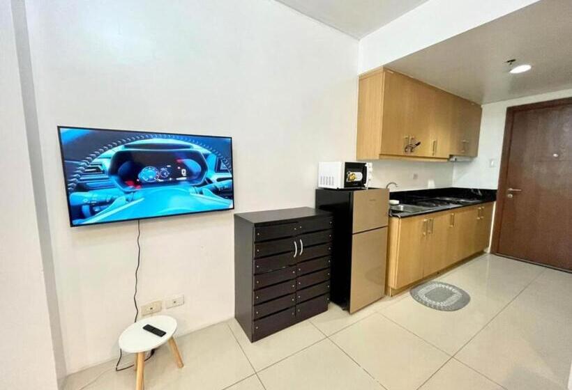 בית מלון כפרי Las Vegas Of The Philippines In Pasay Manila! Luxury Near Naia Airport, Solaire, Okada, City Of Drea