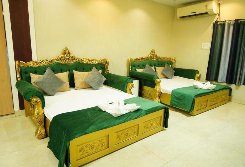 בית מלון כפרי Maharaja Dormitory