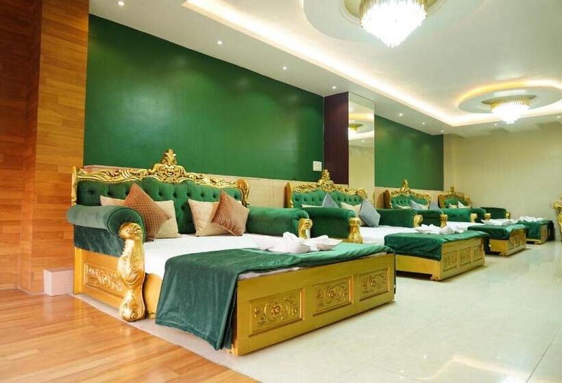 בית מלון כפרי Maharaja Dormitory