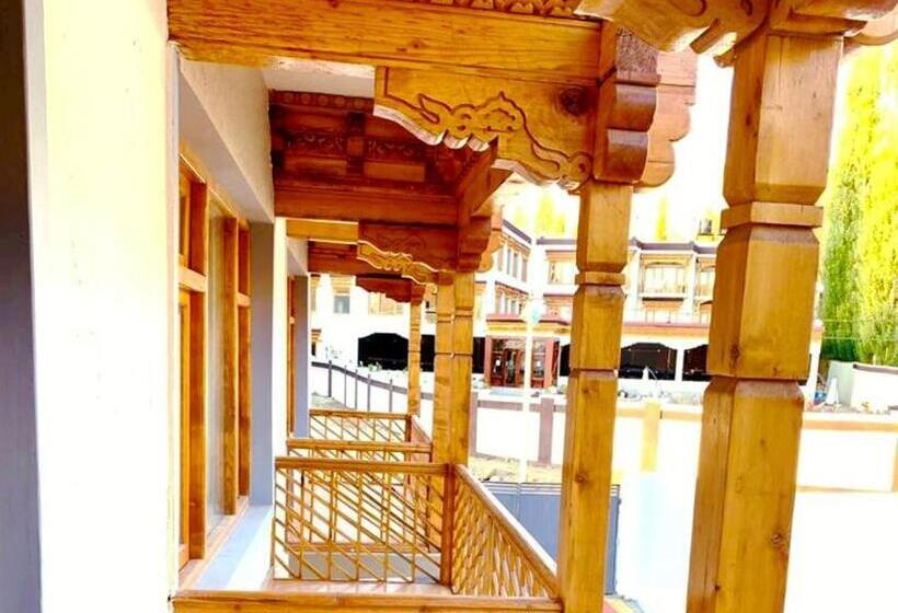 Hotel Niran Boutique