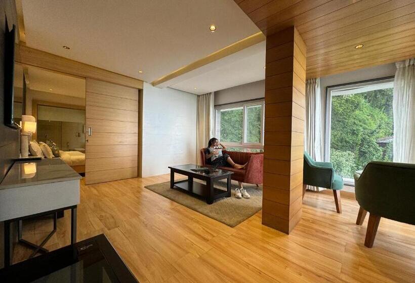 בית מלון כפרי Rockland Residency