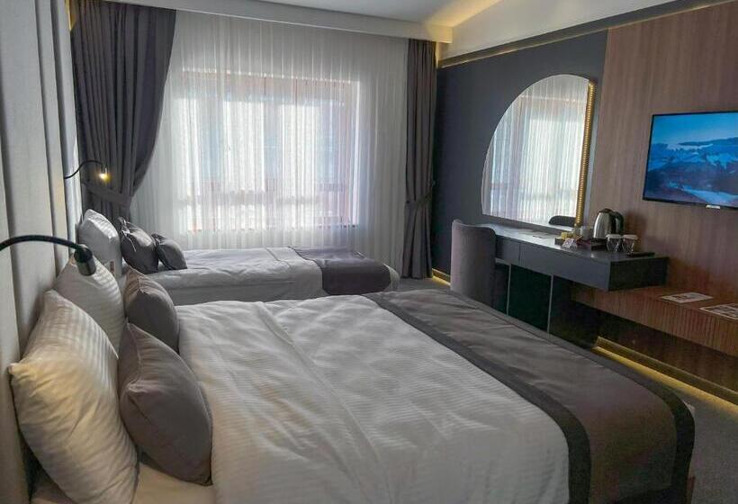 فندق Sera Lake Center