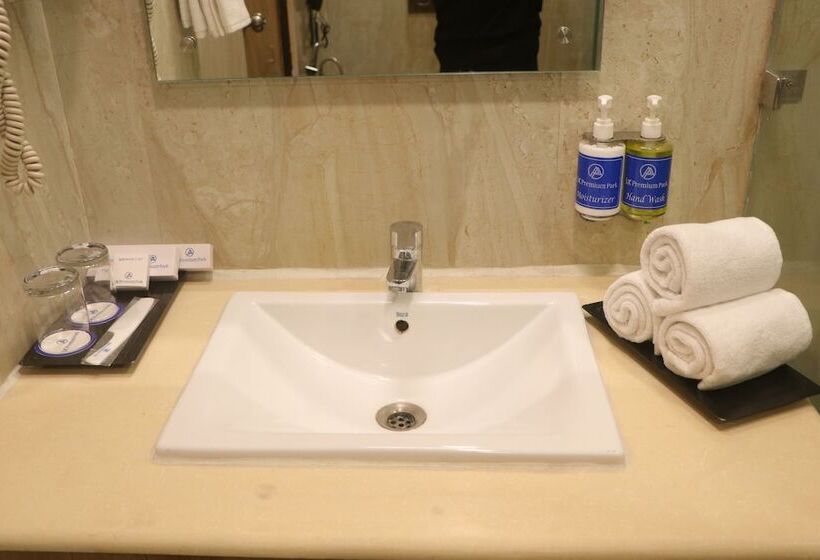 ホテル Sk Premium Park At World Square Mall