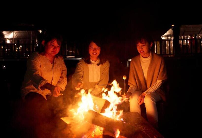 Hotel The Glamping Plaza アルプスbase