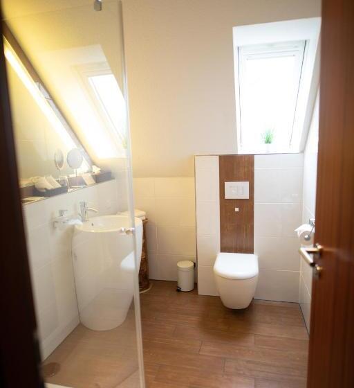 فندق Vier Jahreszeiten