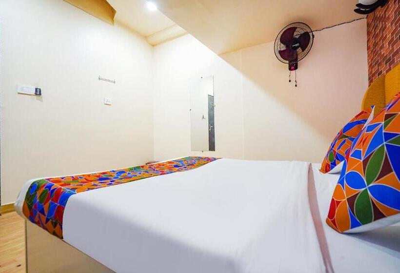 Fabhotel The Imperial Green