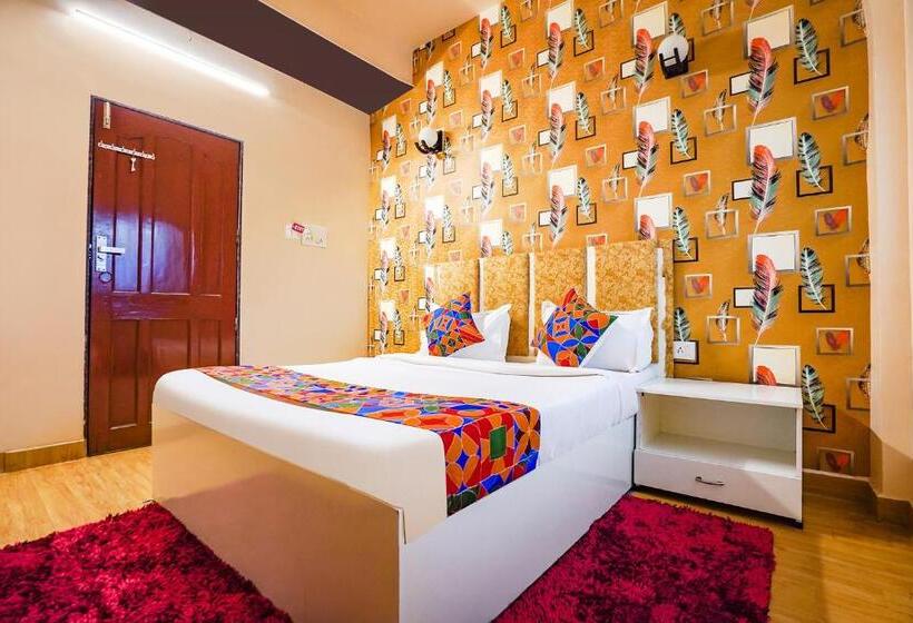 Fabhotel The Imperial Green