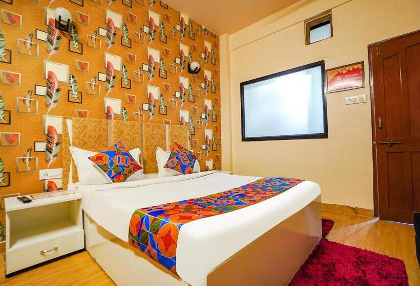 Fabhotel The Imperial Green