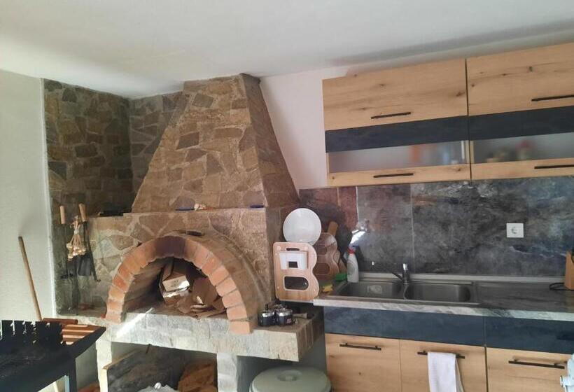 Пансион къща за гости люляк