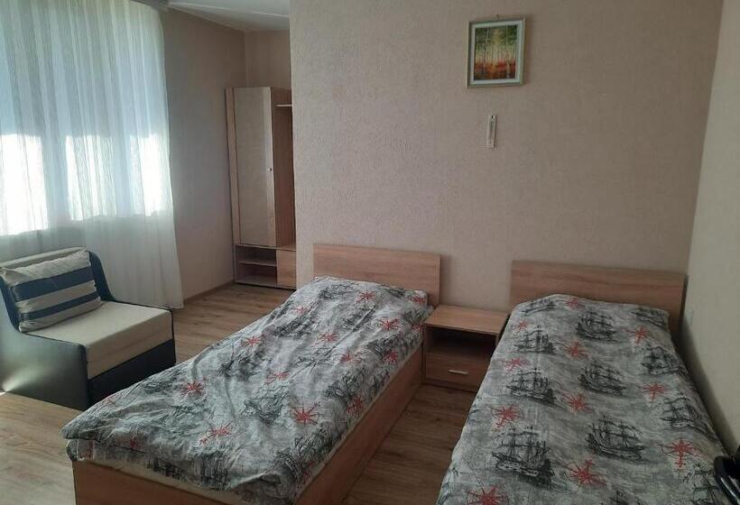 Пансион къща за гости люляк