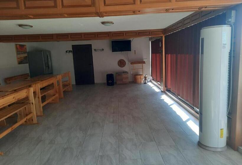 Пансион къща за гости люляк