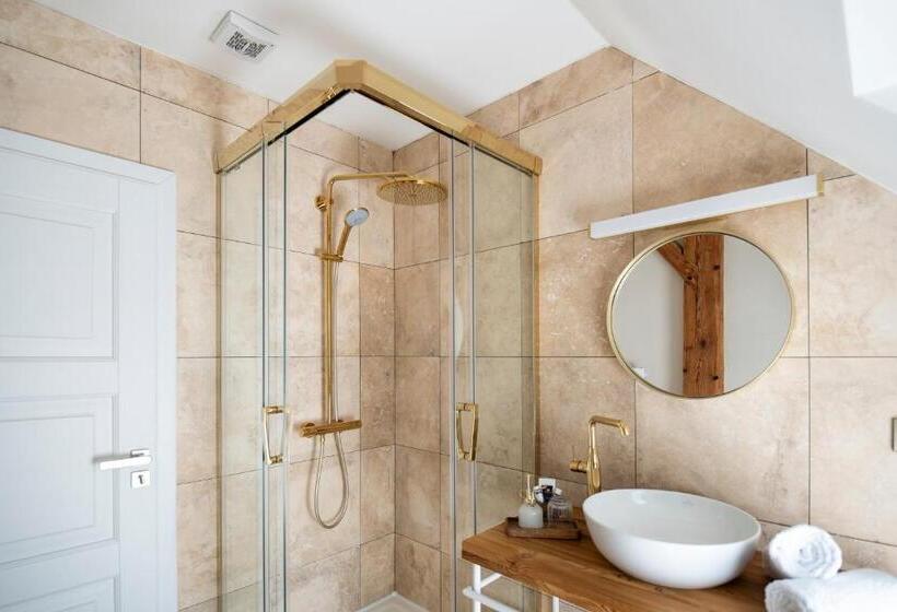 ペンション Dům U Města Milána   Sedm Dveří, Sedm Světů