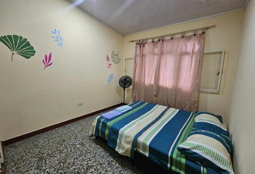 펜션 El Cacique Villeta