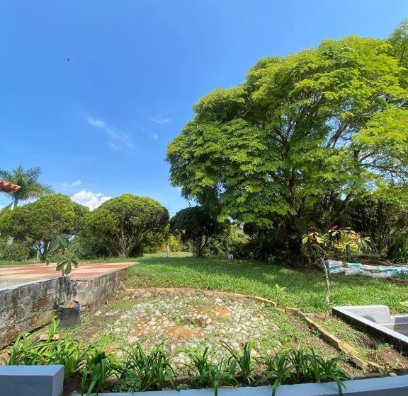 פנסיון El Fauno Hostel Campestre