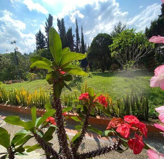 פנסיון El Fauno Hostel Campestre