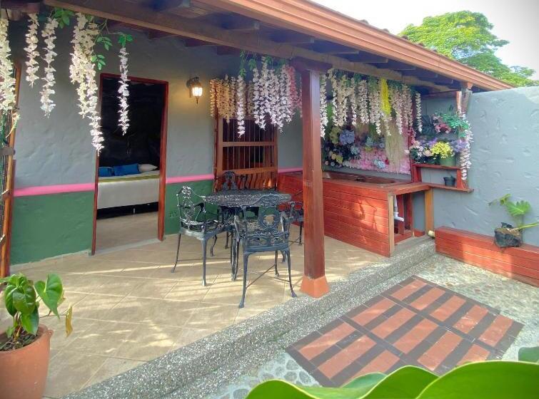 פנסיון El Fauno Hostel Campestre