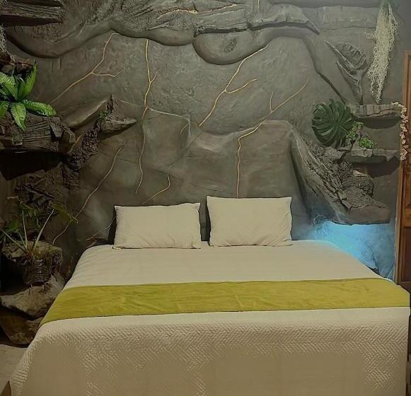 פנסיון El Fauno Hostel Campestre