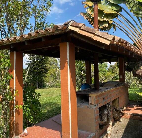 פנסיון El Fauno Hostel Campestre