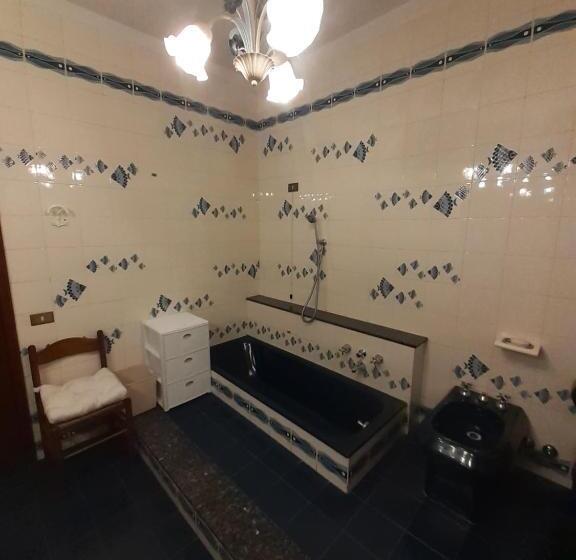 بنسيون Gold House