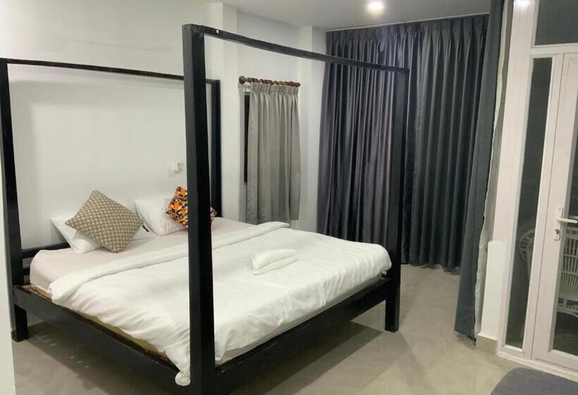 פנסיון Julieka’s Guesthouse