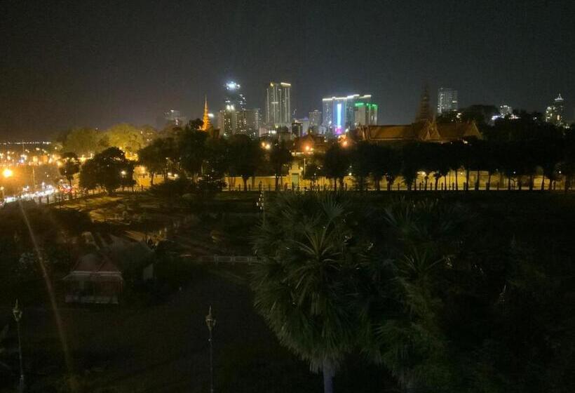 פנסיון Julieka’s Guesthouse